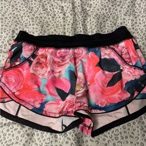 Lululemon size 4 shorts